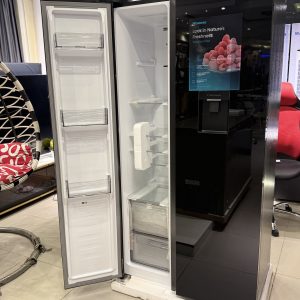Hisense Black Mirror Door Refrigerator
